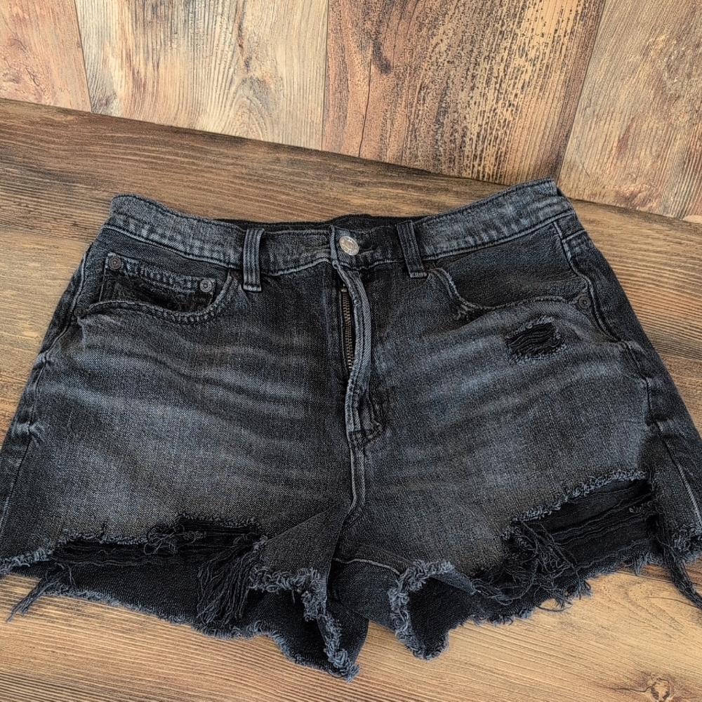 American Eagle Distressed Highest Rise 90s Boyfriend Jean Shorts 6          Q208